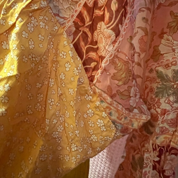 Davi & Dani Pink Floral Women's Top size 1X - Picture 3 of 5